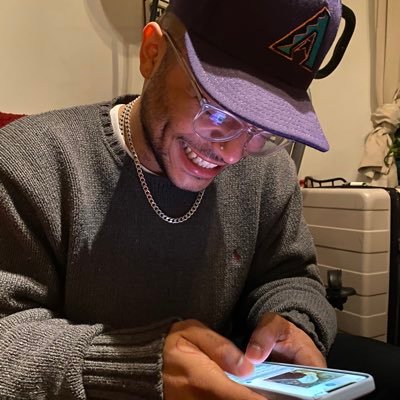 simonuforreal's profile picture. "Shut Up Simon" Podcast. sans cap.