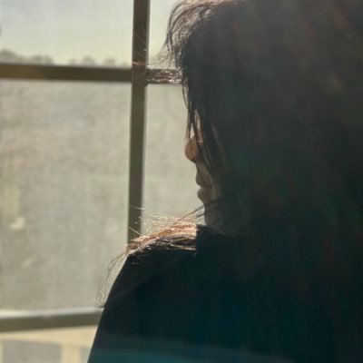 Jananiguna26's profile picture. .….right person stays no matter what!