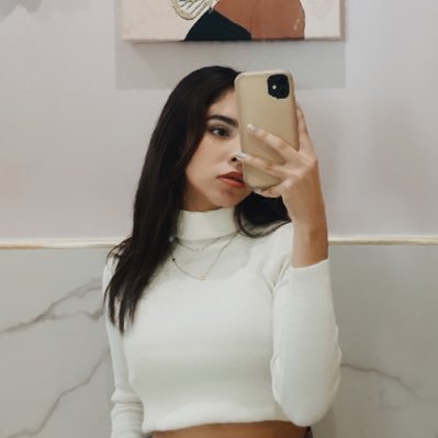 desde cuanto mi cuenta de twitter se volvió la plataforma fav de gente nada q ver ?
