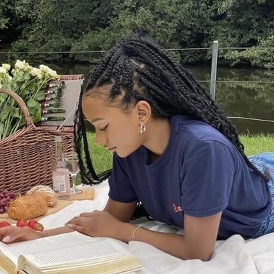 studywberta's profile picture. 🩺🫀•› sit back, relax and study