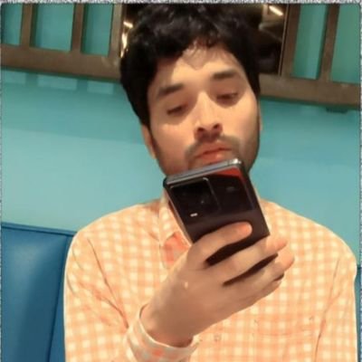 KkroyK's profile picture. 