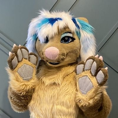 DapperDragon25's profile picture. 25
| Am an Otter or blue dragon
| in an open relationship
| printing press operator
| 18+ occasionally 
| minors do not enter 🔞