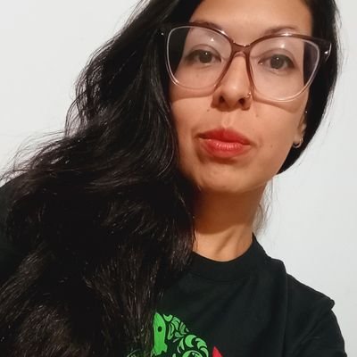 BlueRoseBon Profile Picture