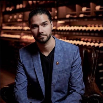 Master Sommelier, co-host of: @gotsomme podcast / and founder of: @ms_wineclub