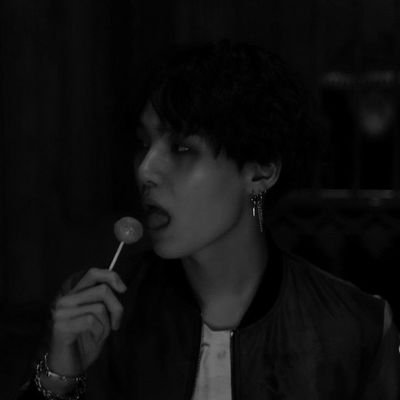 meenu_kukku's profile picture. 𝐓𝐚𝐞𝐤𝐨𝐨𝐤𝐞𝐫 𐤀 ♡
𝐥𝐨𝐬𝐭 𝐢𝐧 𝐭𝐡𝐞 𝐰𝐨𝐫𝐥𝐝, 𝐭𝐡𝐚𝐭 𝐝𝐨𝐞𝐬𝐧'𝐭 𝐞𝐱𝐢𝐬𝐭 !