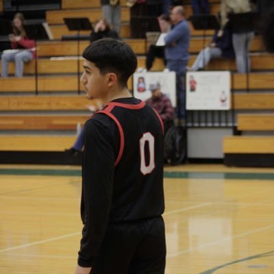 5’9 | North Salem highschool🏀| Point Guard email-omarramirez2835839@gmail.com