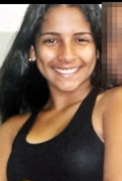Em 2011 eu, Ri, bebi, cresci, evolui,me iludi, me fudi,mas não morri.Eu beijei,sonhei,errei,me decepcionei, apaixonei, mudei,enfim eu vivi! M.a da @sarahalvess2