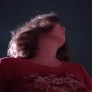 angellovestae's profile picture. 