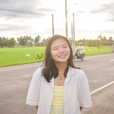 pheeyabee's profile picture. three clicks and im home