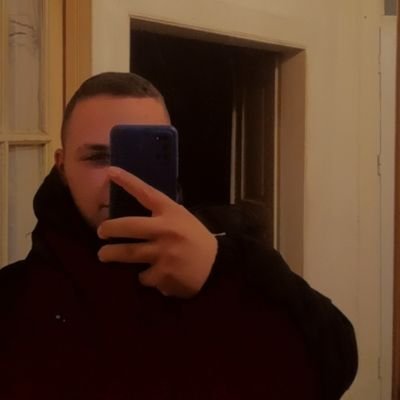 teshko je u isto vreme biti shmeker i baraba🤫
ig:@filipovski23