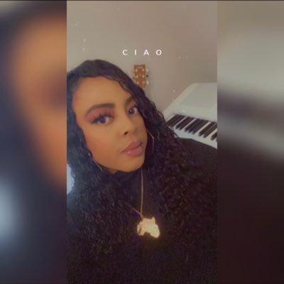 Sunshiine612's profile picture. 