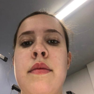 zaralimah23's profile picture. 