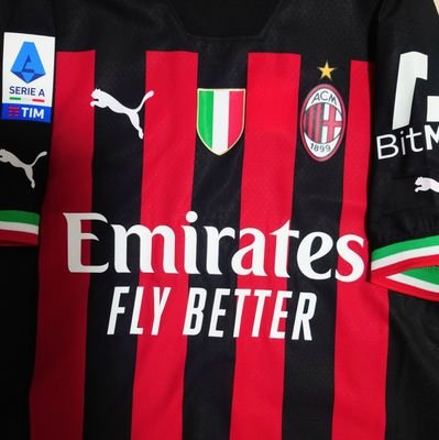 国内はグランパス(ストイコビッチ)。
04-05CL決勝からMilan大好きです。
ミラニスタの方宜しくお願いします。