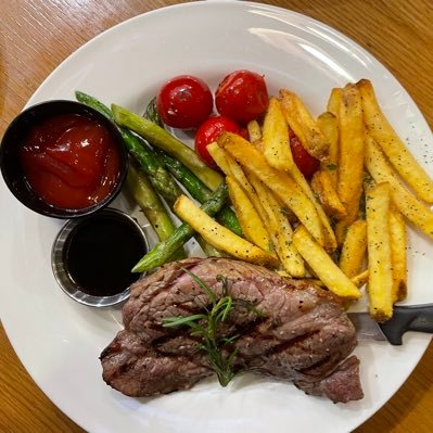 your_nevaeh's profile picture. 뭐가 되었든 미니멀을 지향하는 사람입니다.