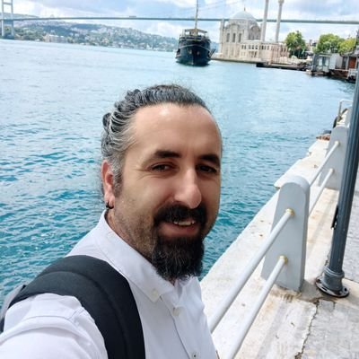 Erkan Çakan Dünya Gazetesi Enerji, Maden ve Demir-Çelik sektörü muhabiri(2016-2022) Brandworks İletişim Danışmanlığında Medya direktörü