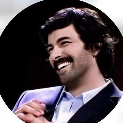 Fans de Engin Akyurek actor turco protagonista de Fatmagul preferencia en su personaje Mustafa Bulut magistral actuación . Actualidad noticias !