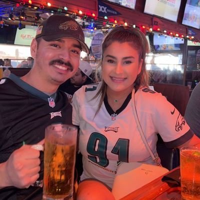 Spending my days with the love of my life @MissJaackierose 💙 | #FlyEaglesFly