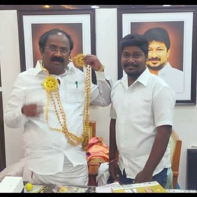 Smssankar523's profile picture. மூச்சு உள்ளவரை 🖤❤️திமுக🖤❤️ உண்மைத் தொண்டன்