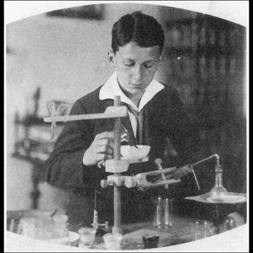 ElectrifyMee's profile picture. The Universe there is a core from which we obtain knowledge, strength and inspiration.