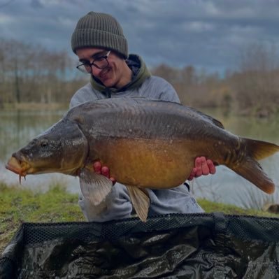 Father of two 👨‍👩‍👧‍👦
Carp angler 🎣