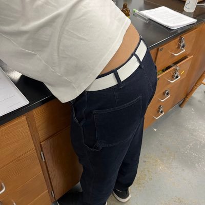 Noveeeeeeeee's profile picture. 