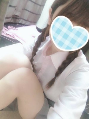 qdehewc1v6's profile picture. だいがくせー❤裏垢女子と繋がりたい。せふがほしーーー！！ もっとしたい♡