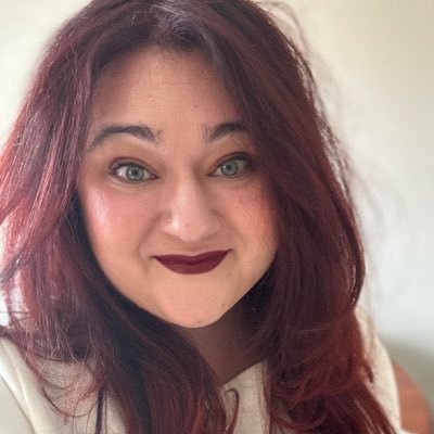 Speech Language Pathologist. Fantasy Writer. Avid DnD nerd. Songs & quotes. Books & tea. Kitchen-Hedge Witch. #PCOS. she/her. Layout: @ana_scribe
