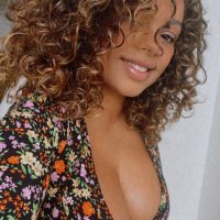 Crystal (@crystalauradj) 's Twitter Profile