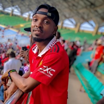 King_David👑
The King ov my Own lyf


Manchester United🔴
# GGMU🔴