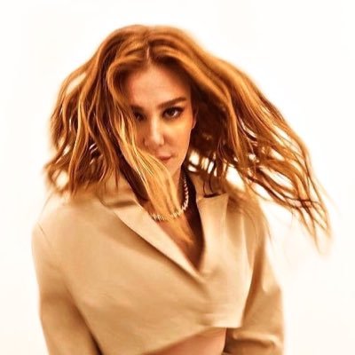 Bu hesap sevenleri tarafından Elçin Sangu adına açılmıştır. | @elcnsng hakkında en güncel haberler, videolar, fotoğraflar ve daha fazlasını bulabilirsiniz.