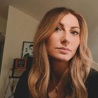 AliceLang1's profile picture. Enjoy yourself, It's later than you think