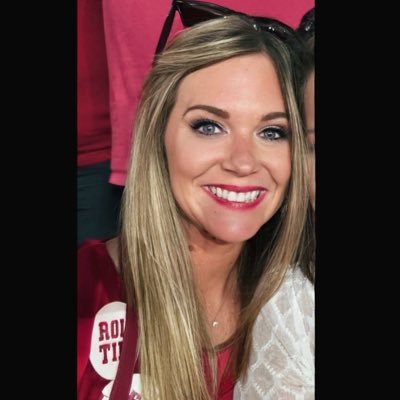 @UofAlabama alum - Sassy and not afraid to show it - Roll Tide 🐘 Partnered with @Autograph https://t.co/3L28DwKR0r Code: CAM