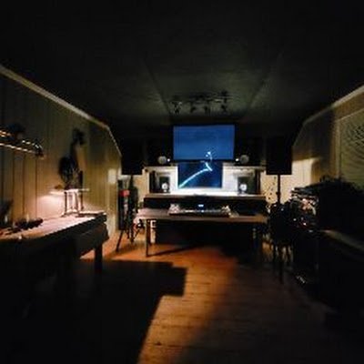 bitrough3's profile picture. My soul is well travelled