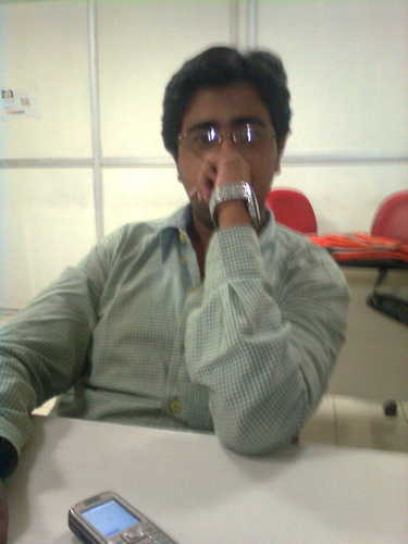 1986_adi's profile picture. LiVe LiFe KiNg SiZe.