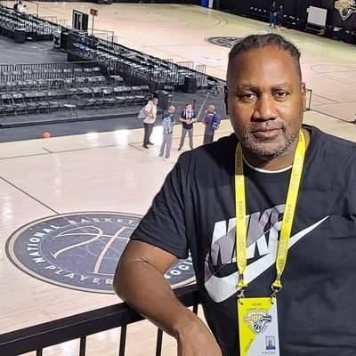 Football and Basketball Beat Writer for Michigan Insider of 247sports
Former Recruiting Analyst for https://t.co/WQf5tw7pVK