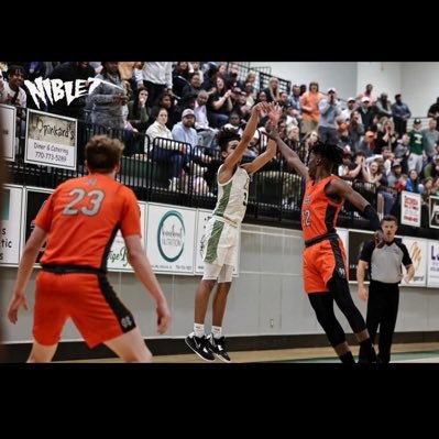 •6’2 3-Level Guard | C/O 24 | Adairsville High School | 3.9 GPA | tzjackson4231@gmail.com | 678-906-3464 |