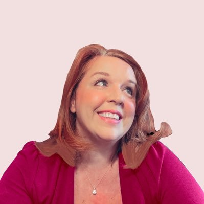 Welcome to Focused Femmes! I’m here to support women who live with ADHD and to offer the support that every ADHD woman needs to thrive and focus!
