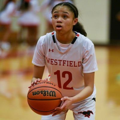 5'11 Guard🏀 c/o 2026⭐️NIKE Proskills HTX 16U NE2K ⭐️Westfield High School- Varsity 1st Team All-District⭐️ GPA 4.71⭐️ Ranked #1 out of 628 in WHS class of 2026