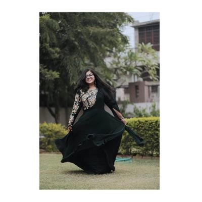 ||Chartered Accountant||
An old soul in this modern world 🌸||
Ek zindagi meri 💯 khwaishaa ♥️