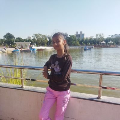 Ishita43714381's profile picture. 