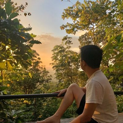 HuiWen14's profile picture. Play hard, work hard