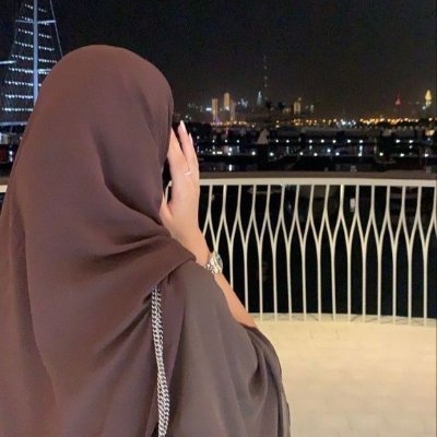 مًَ أحًبً أفُـهّـمً آلَحًآجّـآتٌـ آلَمًعٌقُدٍهّـ لَوٌ کْآنِ فُـيهّـآ خِـير مًآ تٌـعٌقُدٍتٌـ 😑