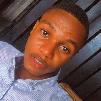 Phoneboi8's profile picture. 