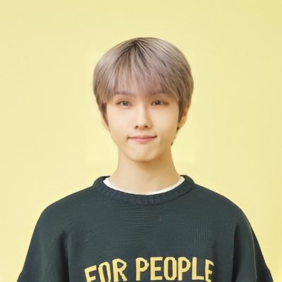 sbt fa acc #nct #jisung #jaehyun #doyoung #taeyong , poca & album enjoyer🍥🛼🎟🍬🩴