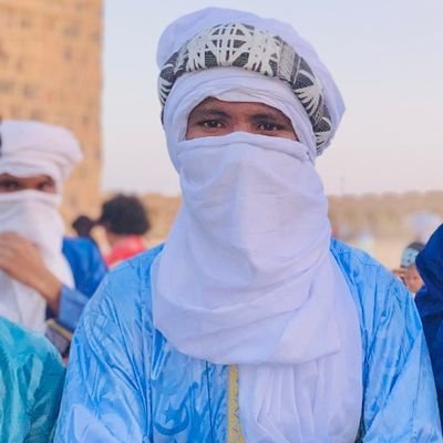 Je suis de l'#Azawad( Nord #Mali )
Natif de Kidal. Passionné de Géologie Mines Pétrole 🏜⛏️📝📚 Résister pour exister..✌https://t.co/6fD1MnEip6.