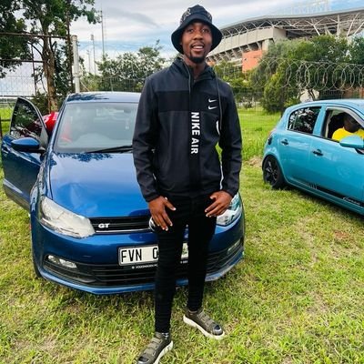 mpho054's profile picture. Part-time Entrepreneur