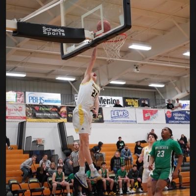 Riverside high school C/O 25’ | 6’4 170 | combo guard| WR |