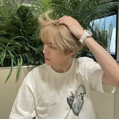 Lead_HDragomir's profile picture. https://t.co/lwQ71XPs7K | Henry Vos Dragomir | Affiliated with 𝐒𝐚𝐢𝐧𝐭 𝐕𝐥𝐚𝐝𝐢𝐦𝐢𝐫 𝐀𝐜𝐚𝐝𝐞𝐦𝐲. was 00-0204-221231's holder.