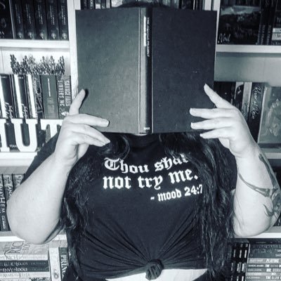 🏳️🌈MM Romance 🔥 Dark Romance 📚Indie Book Hoarder 🎧 Audiobook Addict 📸Boudoir/Kink Self Portraiture ⬇️ Reviews, wishlist & socials