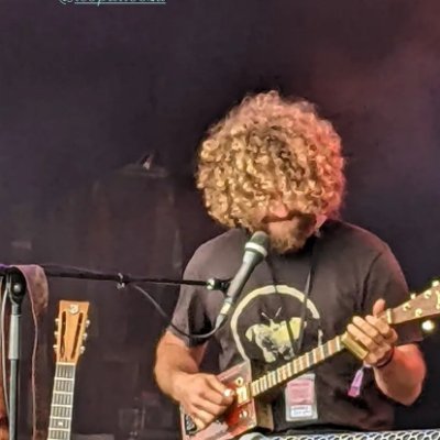 JamesDixonMusic's profile picture. Singer/Songwriter - Gardener - Waveslider

Singer and songwriter, invite me to come and sing the stories of my life